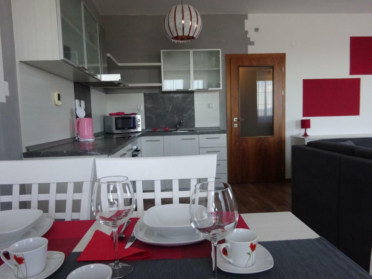 Sunny Apartmany Velka Lomnica Zewnętrze zdjęcie